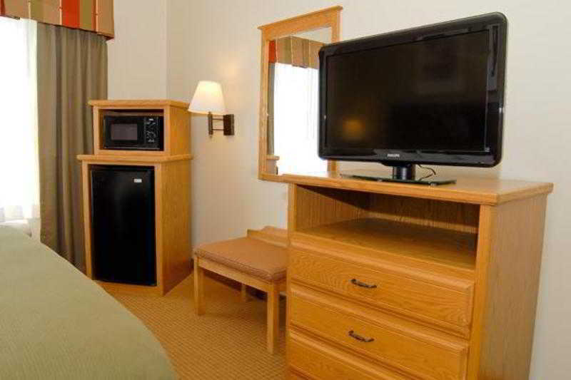 Best Western Wapakoneta Inn Habitación foto